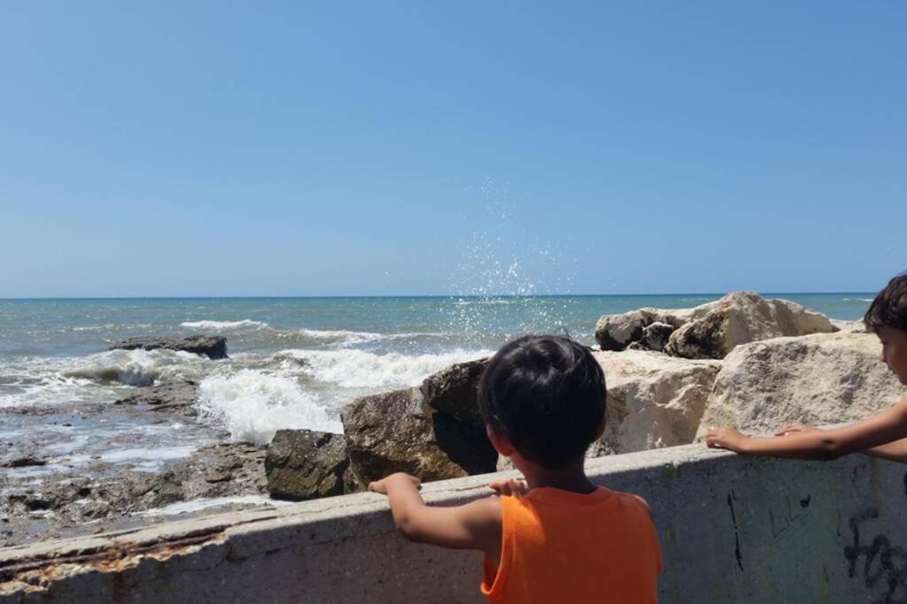 Roman Riviera Anzio Bagian luar foto
